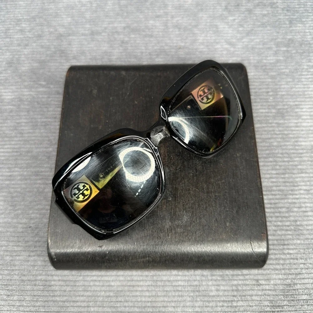 Tory Burch TY9027 Black Polarized Square Sunglasses Gold Logo 501T3 59-16-130
